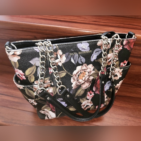 DANA BUCHMAN BLACK FLORAL CANVAS PURSE - Picture 8 of 8